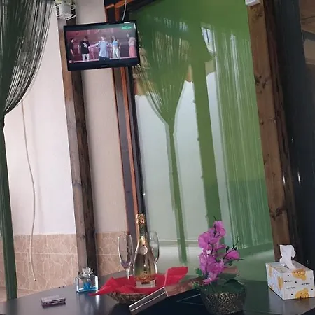 公寓 Apartament Confort 那沃达利